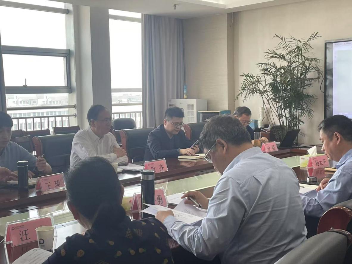 81c50ef75e774dcbe33ab8ea03e6d73a